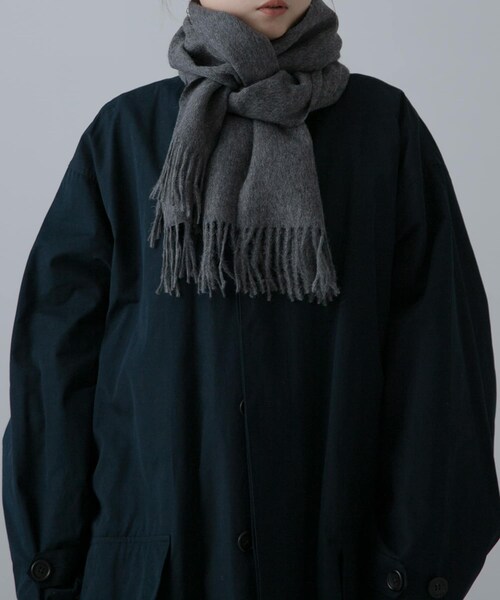 URBAN RESEARCH（アーバンリサーチ）の「Brushed Scarf（ストール/ショール・メンズ・Orange/Black/Khaki/Brown/Camel/Grey/Ecru・One）」の3枚目の写真