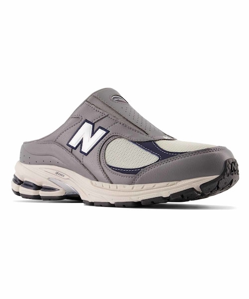 ADAM ET ROPE'(アダムエロペ)の「【New Balance】 M2002RM(スニーカー・メンズ・ブラック/グレー・26.0/27.0/28.0)」の3枚目の写真