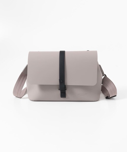 SENSE OF PLACE by URBAN RESEARCH（センスオブプレイスバイアーバンリサーチ）の「GASTON LUGA　Splash Crossbody Medium（ショルダーバッグ・メンズ・BLACK/TAUPE/BROWN・One）」の12枚目の写真