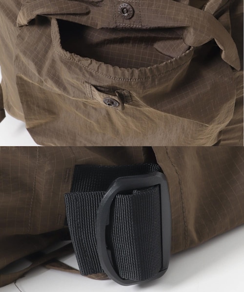 URBAN RESEARCH DOORS（アーバンリサーチドアーズ）の「Snow Peak Apparel　RIPSTOP WRAP CROSS BAG（ショルダーバッグ・レディース・GREIGE/BROWN/CHARCOAL・One）」の14枚目の写真