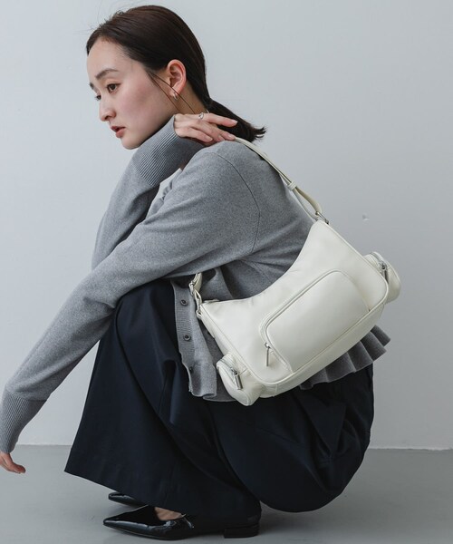 SENSE OF PLACE by URBAN RESEARCH（センスオブプレイスバイアーバンリサーチ）の「3Pポケットバッグ（ショルダーバッグ・レディース・BLACK/IVORY/Y.BEIGE・One）」の6枚目の写真