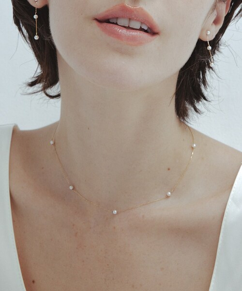 ROPE'(ロペ)の「【J'aDoRe限定】【les bonbon】 swing pearl necklace(ネックレス・レディース・ゴールド・F)」の1枚目の写真