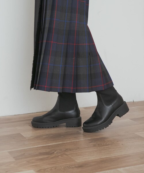 URBAN RESEARCH DOORS（アーバンリサーチドアーズ）の「ニットドッキングブーツ（ブーツ・レディース・BEIGE/BLACK・36/37/38）」の6枚目の写真