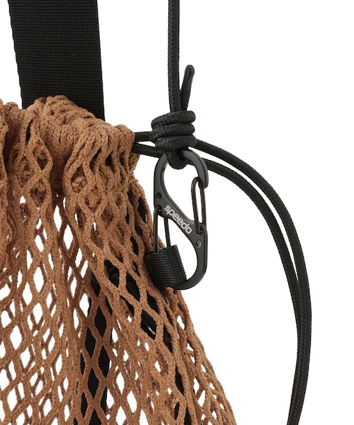 ADAM ET ROPE'(アダムエロペ)の「【Speedo(スピード)】Mesh Purse Bag(ショルダーバッグ・レディース・ブラック/キャメル・F)」の7枚目の写真