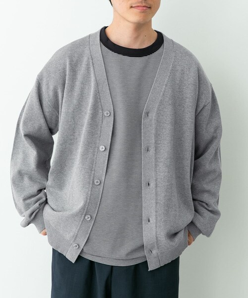 URBAN RESEARCH Sonny Label（アーバンリサーチサニーレーベル）の「強撚コットンニットカーディガン（カーディガン/ボレロ・メンズ・グレー/チャコール/レッド・M/L）」の6枚目の写真