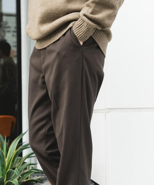 URBAN RESEARCH DOORS（アーバンリサーチドアーズ）の「ウールライクテーパードトラウザー（その他パンツ・メンズ・GREIGE/BROWN/BLACK・S/M/L）」の21枚目の写真