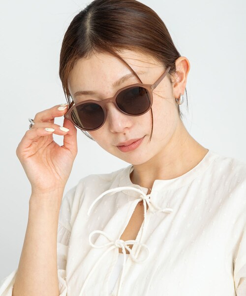 URBAN RESEARCH Sonny Label（アーバンリサーチサニーレーベル）の「FEEL LIFE クリアカラーサングラス（メガネ・レディース・グレー/ブラック/ブラウン・one）」の15枚目の写真