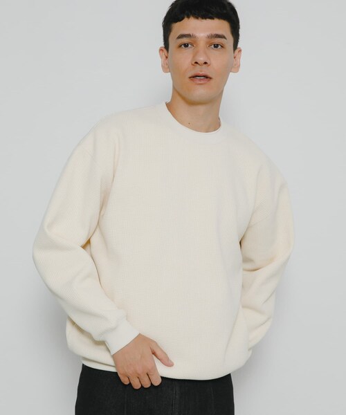 URBAN RESEARCH Sonny Label（アーバンリサーチサニーレーベル）の「裏起毛ワッフルリラックスフィットプルオーバー（Tシャツ/カットソー・メンズ・オフ/チャコール/カーキ・M/L/XL）」の5枚目の写真