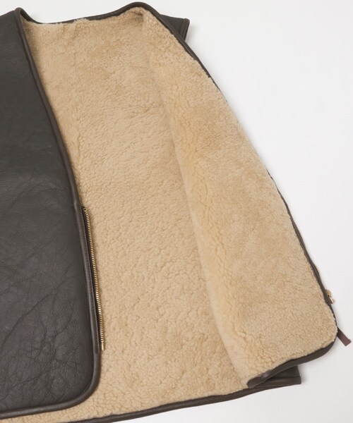 URBAN RESEARCH（アーバンリサーチ）の「Gurank　Lamb skin vest（ベスト・メンズ・BRN・2/3）」の8枚目の写真