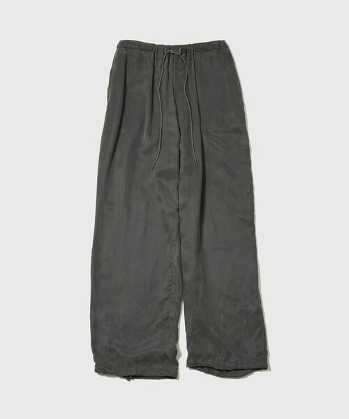 ADAM ET ROPE'（アダムエロペ）の「キュプラビスコース ワイドイージーパンツ  / セットアップ対応（その他パンツ・メンズ・ブラック系/スミクロ/キャメル系/カーキ・L/M）」の11枚目の写真