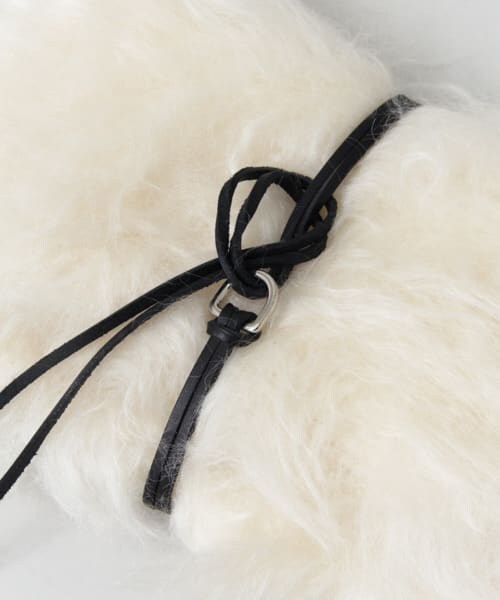 URBAN RESEARCH（アーバンリサーチ）の「MUUN　FURCLUTCHBAG（クラッチバッグ・レディース・BLACK/WHITE・-）」の8枚目の写真