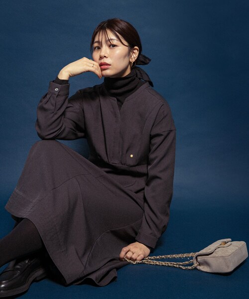 URBAN RESEARCH ROSSO（アーバンリサーチロッソ）の「『UR TECH SMOOTHLUXE』F by ROSSO　キーネックワンピース（ワンピース・レディース・BEIGE/C/GRAY/BLACK・36/38）」の12枚目の写真