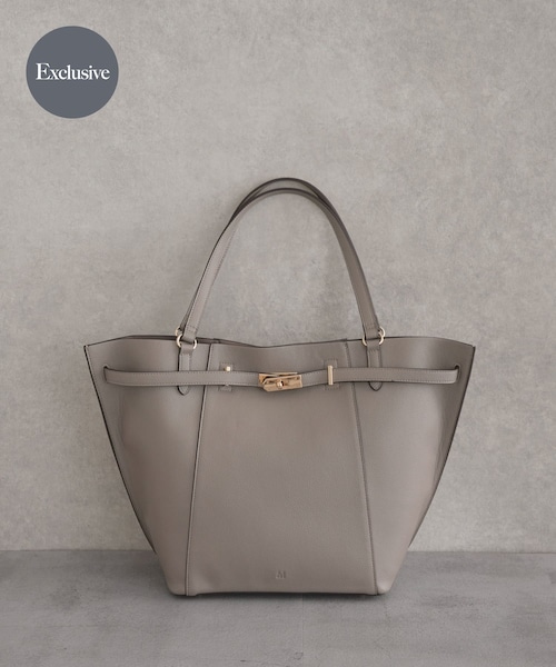 URBAN RESEARCH ROSSO（アーバンリサーチロッソ）の「『一部別注カラー』&MyuQ　AGLAIA（トートバッグ・レディース・BLACK/別注TAUPE/CAMEL・-）」の2枚目の写真