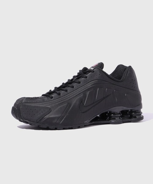 ADAM ET ROPE'（アダムエロペ）の「【NIKE/ナイキ】SHOX R4 AR3565（スニーカー・メンズ・ブラック・26.0/27.0/28.0/29.0）」の6枚目の写真