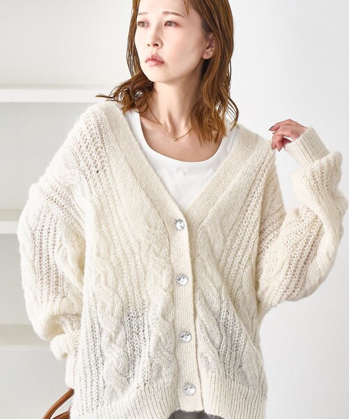 ROPE' PICNIC（ロペピクニック）の「ゆるケーブル編みVネックニットカーディガン（カーディガン/ボレロ・レディース・グレー/キナリ/ブルー系/ラベンダー・F）」の17枚目の写真