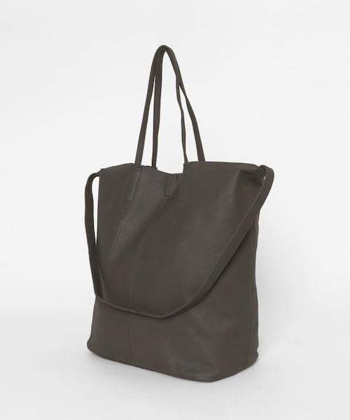 URBAN RESEARCH(アーバンリサーチ)の「『別注』Morphee×URBS 3WAY LARGE TOTE(トートバッグ・メンズ・NAPPA CHL・L)」の4枚目の写真