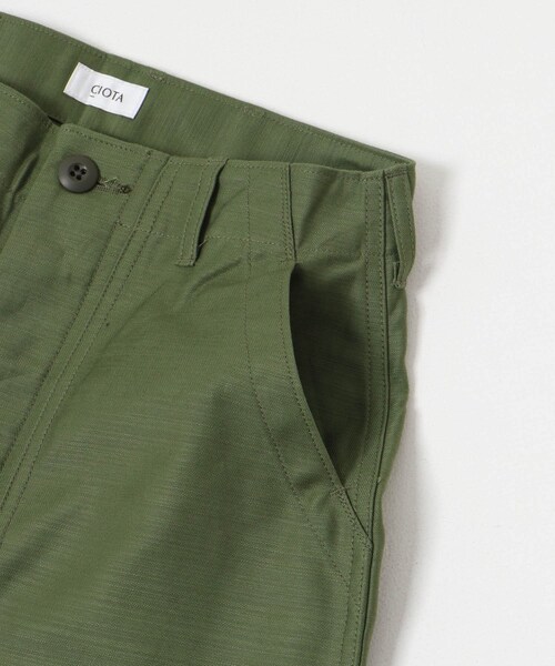 URBAN RESEARCH（アーバンリサーチ）の「CIOTA　Baker Pants（チノパンツ・レディース・Olive・1/2）」の7枚目の写真