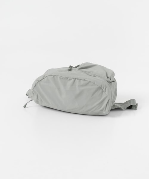 URBAN RESEARCH(アーバンリサーチ)の「DAIWA PIER39 Ws TRAVEL EX FANNY BAG(ボディバッグ/ウエストポーチ・メンズ・LT.GRAY・One)」の6枚目の写真