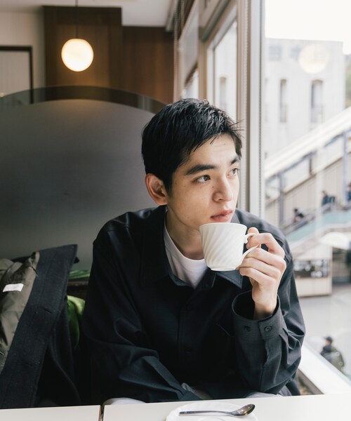 URBAN RESEARCH（アーバンリサーチ）の「THE DAY　WOOL SILK CHORE JACKET（カバーオール・メンズ・BLACK/CHARCOAL・1/2）」の8枚目の写真