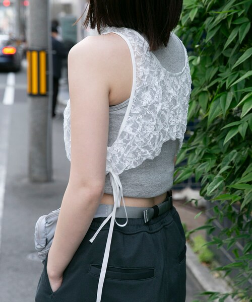 URBAN RESEARCH(アーバンリサーチ)の「TanC TOKYO CRUSHED LACE CROP TANK(その他トップス・レディース・WHITE/BLACK・Free)」の4枚目の写真