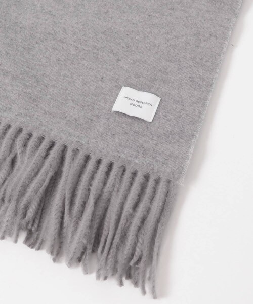 URBAN RESEARCH DOORS（アーバンリサーチドアーズ）の「なめらかプレーンストール（ストール/ショール・レディース・BEIGE/YELLOW/BLUE/GRAY・one）」の12枚目の写真