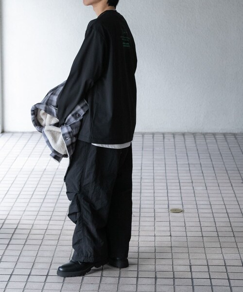SENSE OF PLACE by URBAN RESEARCH(センスオブプレイスバイアーバンリサーチ)の「Galaxy Graphic Long-Sleeve T-shirts(Tシャツ/カットソー・メンズ・WHITE/BLACK/L.GRAY・M/L)」の21枚目の写真