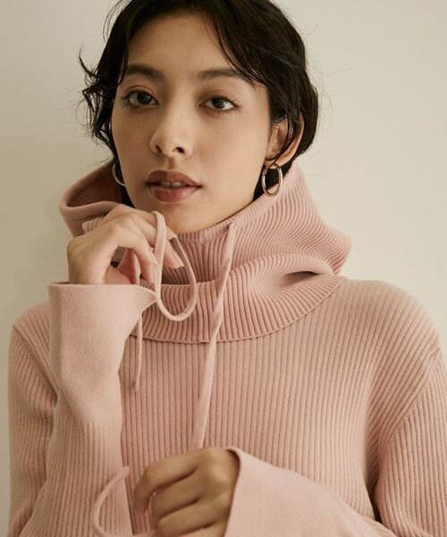 ADAM ET ROPE'（アダムエロペ）の「【極上の肌ざわり】バラクラバ-CreamyCotton /クリーミーコットン-（ストール/ショール・レディース・ブラック系/ホワイト系/モスグリーン/ピンク系・F）」の15枚目の写真