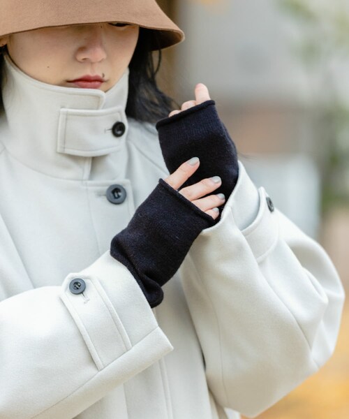 SMELLY（スメリー）の「アームウォーマー（ベルト・レディース・GRY/BLK/BEG/MOC・-）」の11枚目の写真