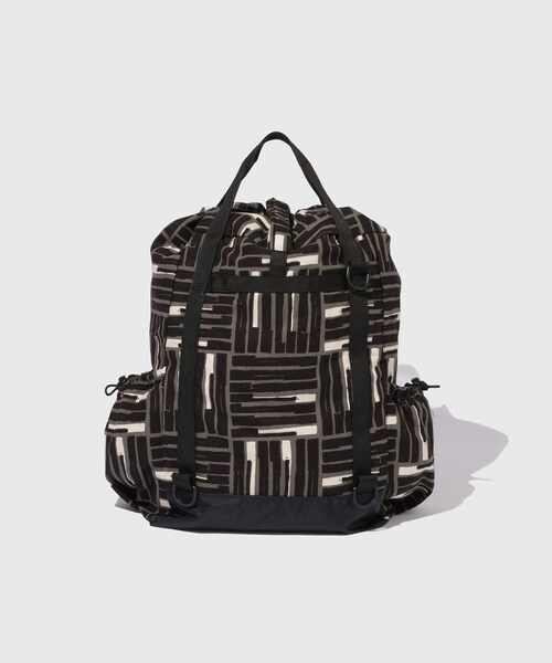 ADAM ET ROPE'（アダムエロペ）の「【ENGINEERED GARMENTS/エンジニアド ガーメンツ】UL 3 Way Bag - CL Tile Print Canvas（バックパック/リュック・メンズ・ブラック・F）」の4枚目の写真
