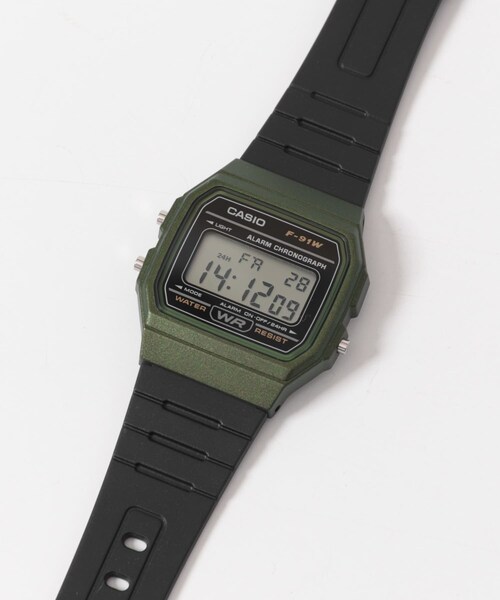 URBAN RESEARCH DOORS（アーバンリサーチドアーズ）の「CASIO　F-91WM（アナログ腕時計・メンズ・OLIVE/BLK/SILVER/BLK・One）」の5枚目の写真