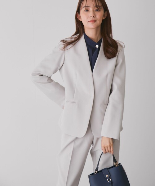 Jayro(ジャイロ)の「2WAYストレッチV衿ジャケット(ノーカラージャケット・レディース・ブラック/グレー系/ネイビー・L/M/S)」の19枚目の写真
