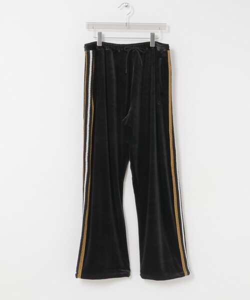 URBAN RESEARCH（アーバンリサーチ）の「The DUFFER N NEPHEWS　VELOUR TRACK PANTS（その他パンツ・メンズ・BLACK/NAVY・S/M）」の3枚目の写真
