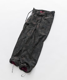 『URTECH』ナイロンタッサーウォームトラウザー