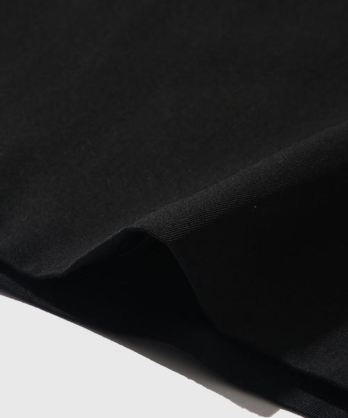 ADAM ET ROPE'(アダムエロペ)の「【AURALEE/オーラリー】LIGHT WOOL MAX GABARDINE JACKET(テーラードジャケット・メンズ・ブラック/ブラウン・3/4/5)」の16枚目の写真