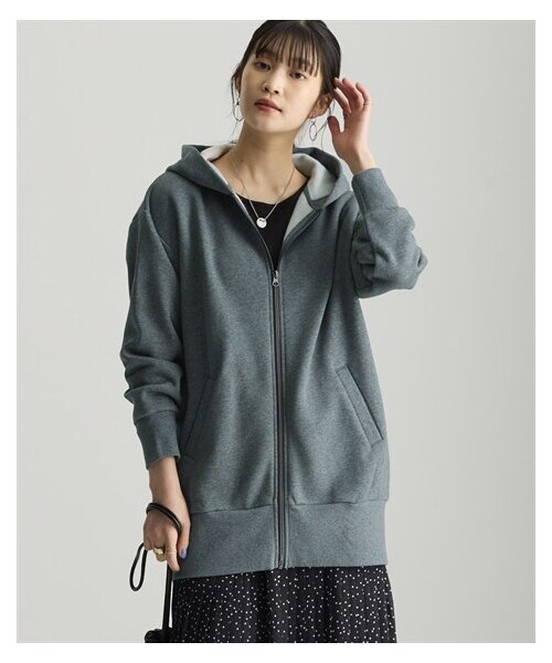 nissen（ニッセン）の「綿100％裏起毛スウェットロング丈ビッグパーカー（抗菌防臭・毛玉防止・静電気防止）＜大きいサイズ有＞（パーカー・レディース・黒/杢チャコールグレー/グレイッシュモカ/ベイクドピンク/杢オートミール・S~M相当/L~LL相当/3L~4L相当/5L~6L相当/8L相当/10L相当）」の2枚目の写真