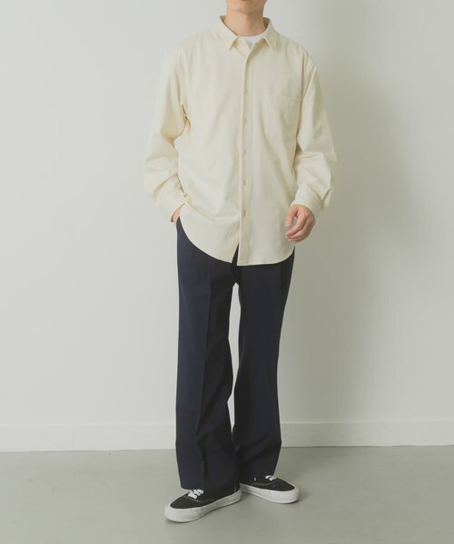 ITEMS URBANRESEARCH(アイテムズ アーバンリサーチ)の「360°stretchカットソーシャツ(シャツ/ブラウス・メンズ・OFF/DARK NAVY・M/L)」の8枚目の写真