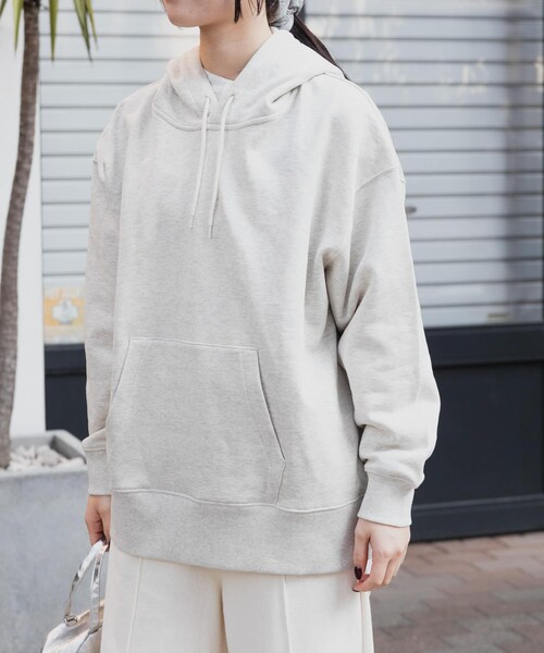 URBAN RESEARCH DOORS(アーバンリサーチドアーズ)の「FORK&SPOON クリア裏毛フーディースウェット(パーカー・レディース・OATMEAL/OFF・1)」の3枚目の写真