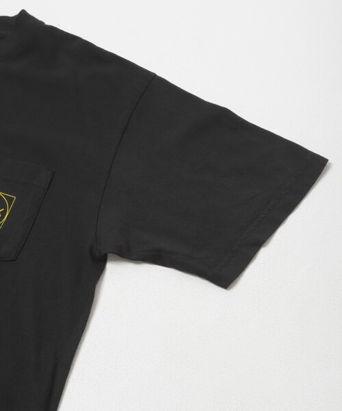 URBAN RESEARCH(アーバンリサーチ)の「LQQK Studio SMILEY LOGO POCKET TEE(Tシャツ/カットソー・メンズ・BLACK・M/L/XL)」の8枚目の写真