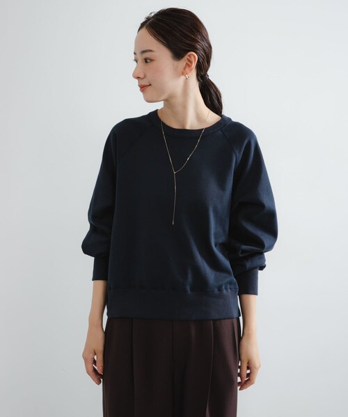 URBAN RESEARCH(アーバンリサーチ)の「スーピマコットンラグランスウェット(スウェット・レディース・CHERRY RED/NAVY/BLACK・Free)」の17枚目の写真