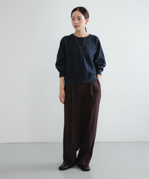 URBAN RESEARCH(アーバンリサーチ)の「スーピマコットンラグランスウェット(スウェット・レディース・CHERRY RED/NAVY/BLACK・Free)」の22枚目の写真