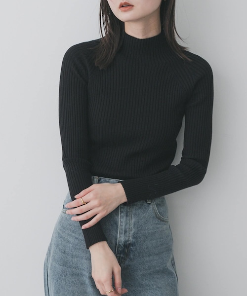SENSE OF PLACE by URBAN RESEARCH（センスオブプレイスバイアーバンリサーチ）の「『一部WEB限定カラー』『毛玉防止』ストレッチリブハイネックセーター（ニット/セーター・レディース・IVORY/BLACK/RED/GRAY/MOCHA/MUSTARD/GREEN/ORANGE/BLUE/BORDEAUX・COMPACT/one）」の2枚目の写真