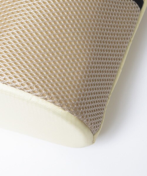 ITEMS URBANRESEARCH（アイテムズ アーバンリサーチ）の「ボトルキーパーバッグ（ショルダーバッグ・レディース・BEIGE/KHAKI/BLACK・one）」の8枚目の写真