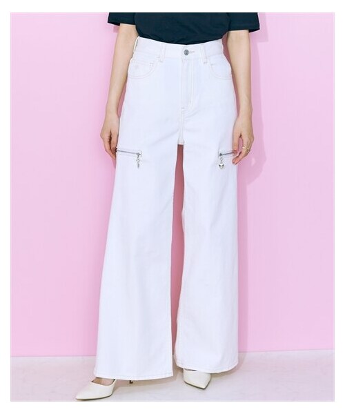 nissen（ニッセン）の「大きいサイズ サイドスリットワイドパンツ marun（パンツ・レディース・オフホワイト/ライトブルー・80/84/88/92/96/98/106/114/122）」の4枚目の写真