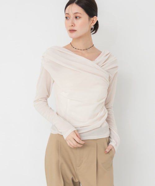 URBAN RESEARCH(アーバンリサーチ)の「ベロアオフショルドレープカットソー(Tシャツ/カットソー・レディース・OFF WHITE/BLACK・Free)」の5枚目の写真