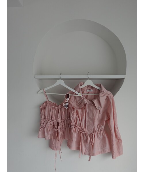 LAGUNAMOON（ラグナムーン）の「ギャザーペプラムキャミソール（キャミソール・レディース・アイボリー/ピンク/ブラウン・F）」の3枚目の写真