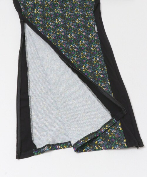 URBAN RESEARCH(アーバンリサーチ)の「NOMARHYTHM TEXTILE SMALL FLOWER WAFFLE DRESS(チュニック・レディース・BLACK・2)」の5枚目の写真