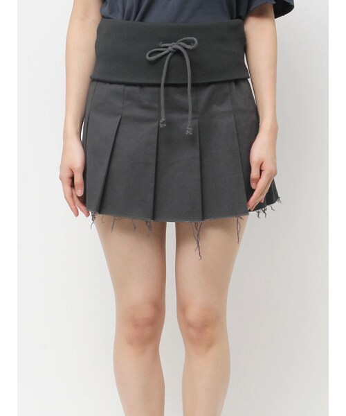 EMODA（エモダ）の「リブワイドプリーツスカート（スカート・レディース・グレー/ブラック/ベージュ・F）」の2枚目の写真