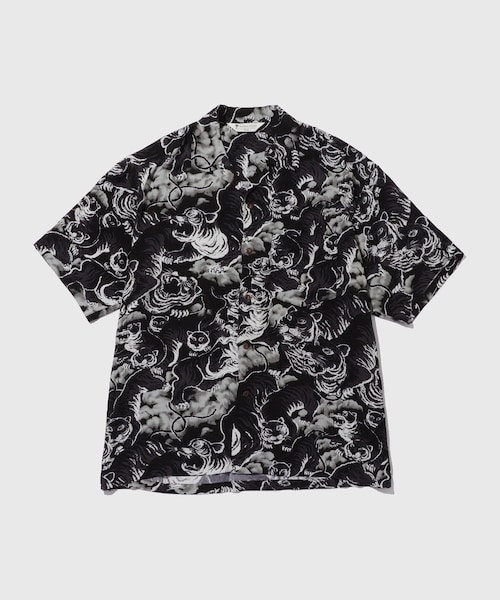 ADAM ET ROPE'(アダムエロペ)の「BLACK ALOHA レーヨンチリメンオープンカラーシャツ(シャツ/ブラウス・メンズ・ブラック系・L/M)」の1枚目の写真