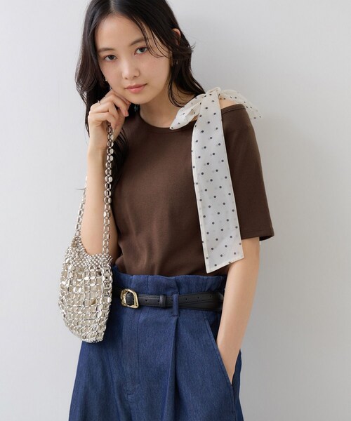 VIS(ビス)の「肩リボンTシャツ(Tシャツ/カットソー・レディース・ブラック/キナリ/ダークブラウン/サックス・F)」の20枚目の写真