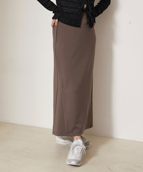 NERGY（ナージー）の「【skin wear】UV＆接触冷感＆保湿加工 Airy jerseyイージーラップスカート（スカート・レディース・イエロー/ブラウン・F）」の16枚目の写真